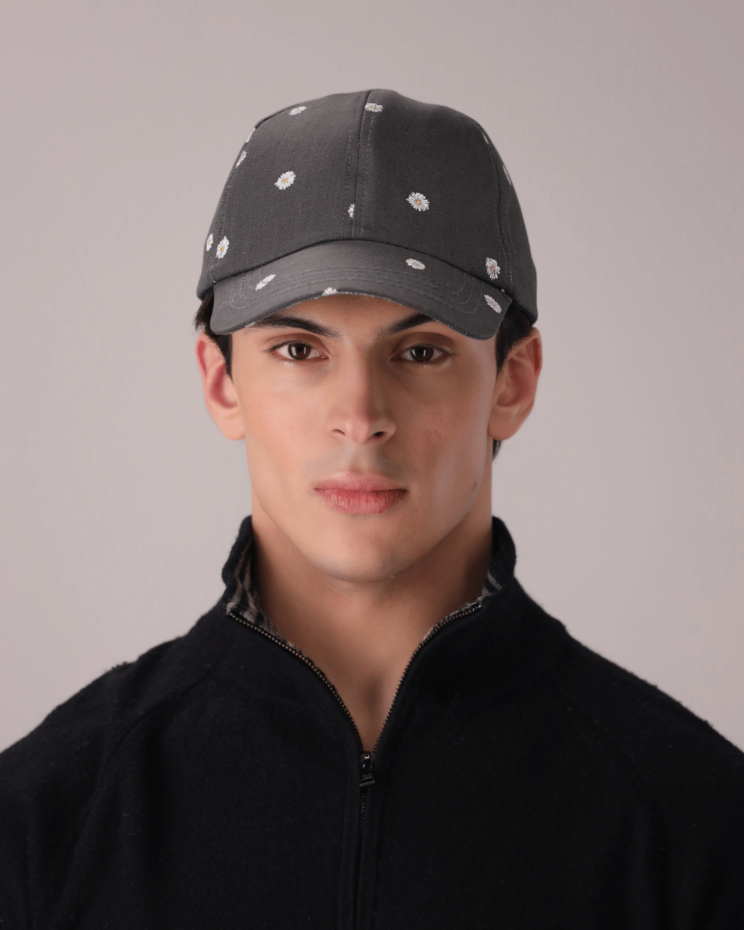 Grey Daisy Cap
